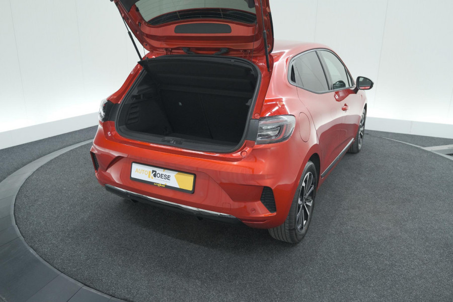 Renault Clio 1.6 E-Tech Full Hybrid 145 techno | 360 Camera | Adaptieve Cruise Control | Dodehoekdetectie | 9.3 Inch Groot Scherm