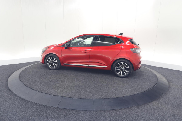 Renault Clio 1.6 E-Tech Full Hybrid 145 techno | 360 Camera | Adaptieve Cruise Control | Dodehoekdetectie | 9.3 Inch Groot Scherm