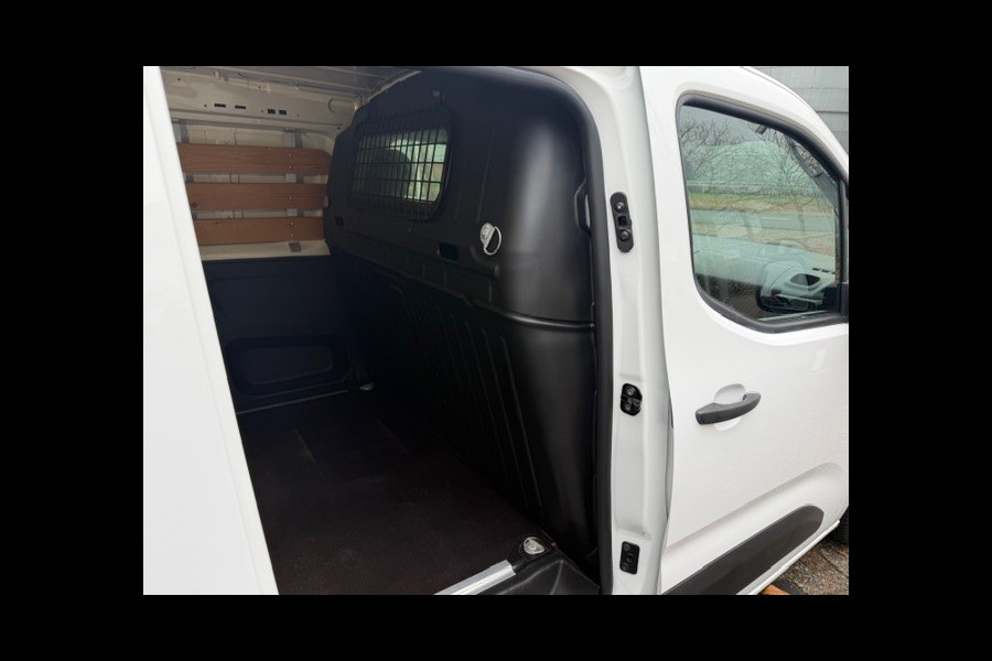 Citroën Berlingo 1.5 BlueHDI Club AIRCO I TREKHAAK I 1e EIGENAAR I COMPLETE ONDERHOUDSHISTORIE I APPLE CARPLAY I