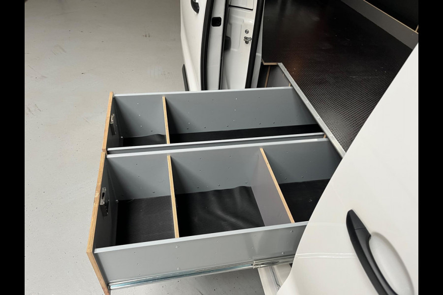 Opel Vivaro L3H1 SERVICEWAGEN 1.5 CDTI 102PK euro6 Edition 3Persoons, Imperiaal, Kasten, Airco, Trekhaak 2000KG, RIJKLAARPRIJS!