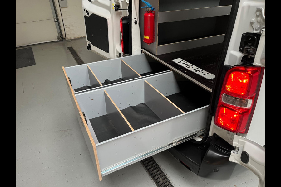 Opel Vivaro L3H1 SERVICEWAGEN 1.5 CDTI 102PK euro6 Edition 3Persoons, Imperiaal, Kasten, Airco, Trekhaak 2000KG, RIJKLAARPRIJS!