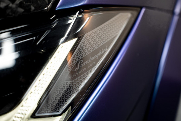 Lamborghini Urus MANSORY|FORGEDCARBON|WIDEBODY|FULLOPTION