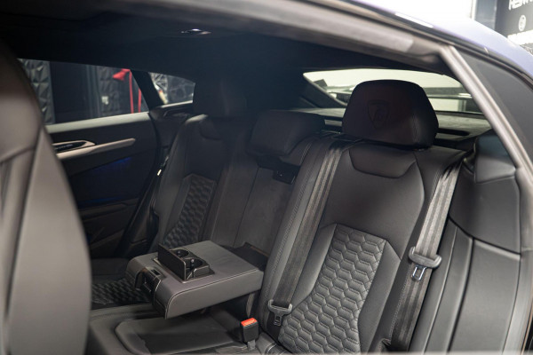 Lamborghini Urus MANSORY|FORGEDCARBON|WIDEBODY|FULLOPTION