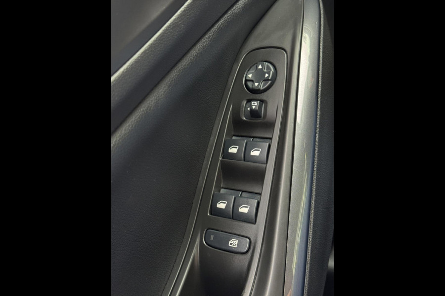 Opel Grandland X 1.2 Turbo Online Edition - 58.000 KM I Navigatie I Airco LED I PDC I Sport velgen I Dealer onderhouden