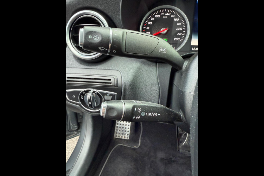 Mercedes-Benz C-Klasse 200 CDI / AMG / Burmester / Sfeer / Leer / Trekhaak