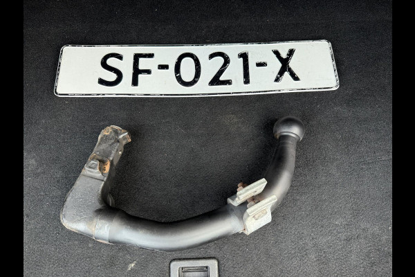 Mercedes-Benz C-Klasse 200 CDI / AMG / Burmester / Sfeer / Leer / Trekhaak