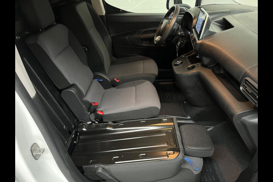 Citroën Berlingo AUTOMAAT-8 1.5 BlueHDI 131PK euro6 Club XL L2H1 3Persoons, Airco CruiseControl Navigatie Trekhaak, RIJKLAARPRIJS