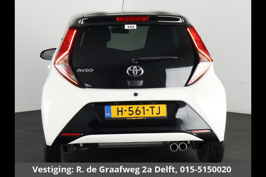 Toyota Aygo 1.0 VVT-i X-Joy | Apple Carplay & AndroidAUTO | Climate Control | 1e eigenaar | Dealer onderhouden