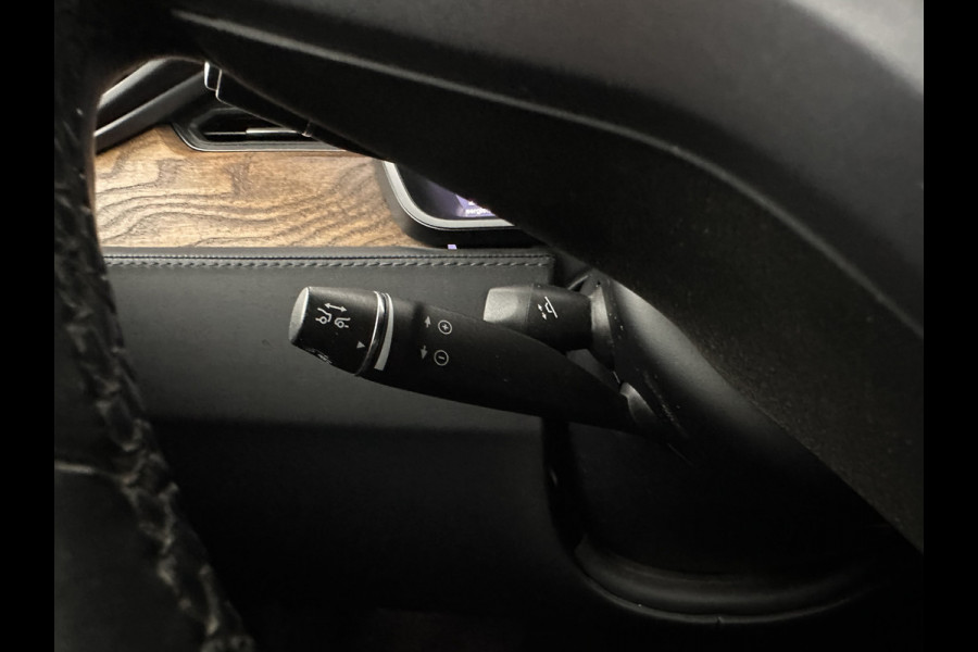 Tesla Model X 100D Black-Line AWD [ 3-Fase ] { SOH-86% } Aut. *PANO-WINDOW | AUTO-PILOT | VEGAN-LEATHER | NAVI-FULLMAP | FULL-LED | AIR-SUSPENSION | DIGI-COCKPIT | KEYLESS | DAB+ | HEATED-SPORTSEATS | PRIVACY-GLASS | TOPVIEW | TOWBAR | 22"ALU*