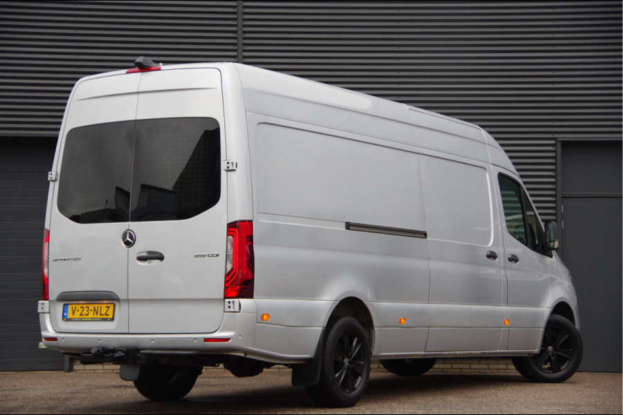 Mercedes-Benz Sprinter 319 3.0 CDI V6 L3H2 AUT. LED, LEDER, 3.5T TREKHAAK, MBUX 10'', 360 CAMERA, NAVI, CRUISE, CLIMA