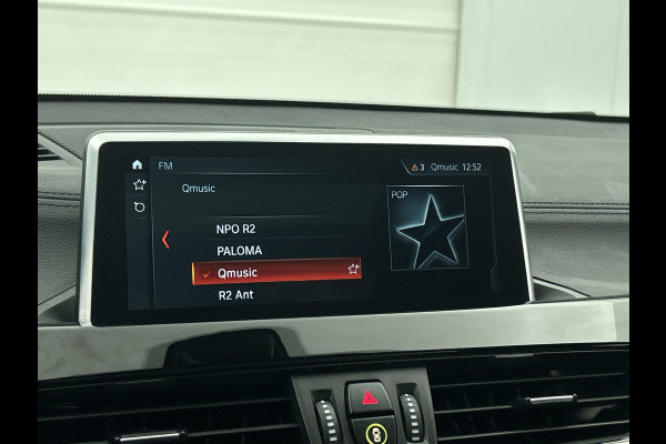 BMW X2 SDrive20i High Executive M-Sport (Dealer OndH, Panorama, StoelV, Navi Pro, Kuipstoelen, Parkeerhulp, Etc)
