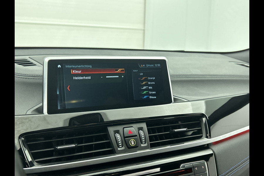 BMW X2 SDrive20i High Executive M-Sport (Dealer OndH, Panorama, StoelV, Navi Pro, Kuipstoelen, Parkeerhulp, Etc)