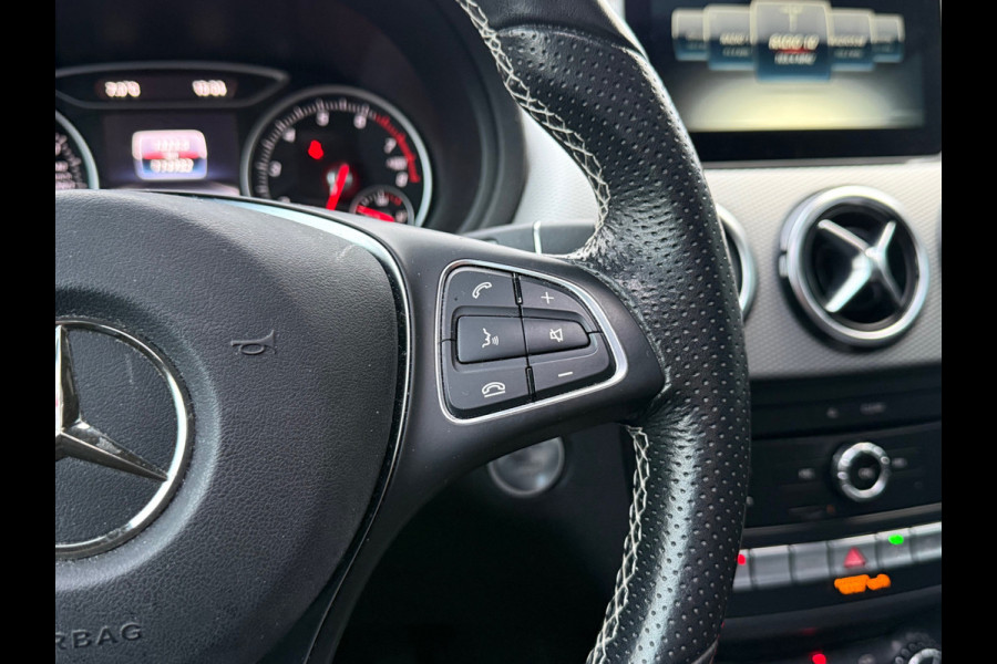 Mercedes-Benz B-Klasse BWJ 2018 | 200 Ambition 157PK AUTOMAAT | TREKHAAK | LEER | 2X PANO DAK | PDC 2X | NAVI | CLIMA | STOELVERW | CRUISE