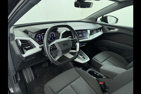 Audi Q4 e-tron 35 Launch Edition LED 20"LM Apple Carplay Android Auto Navi Audi Connect Ecc Audi Phone Box Stoelverwarming Pdc Cruise Control 55kWh Elek.Achterklep Privacy Glas E-sound luidspr v Keyless-Go Origineel Nederlandse Auto
