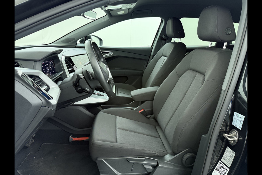 Audi Q4 e-tron 35 Launch Edition LED 20"LM Apple Carplay Android Auto Navi Audi Connect Ecc Audi Phone Box Stoelverwarming Pdc Cruise Control 55kWh Elek.Achterklep Privacy Glas E-sound luidspr v Keyless-Go Origineel Nederlandse Auto