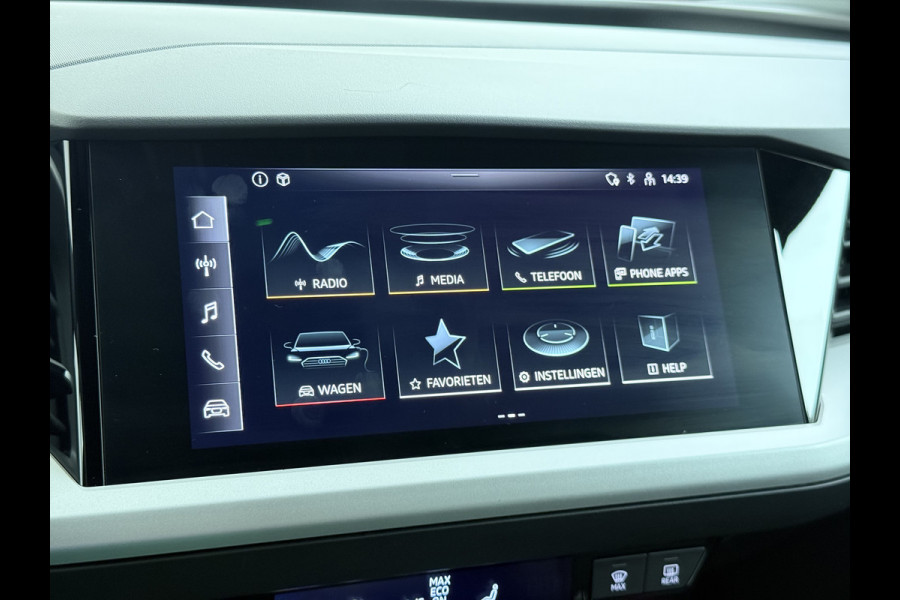 Audi Q4 e-tron 35 Launch Edition LED 20"LM Apple Carplay Android Auto Navi Audi Connect Ecc Audi Phone Box Stoelverwarming Pdc Cruise Control 55kWh Elek.Achterklep Privacy Glas E-sound luidspr v Keyless-Go Origineel Nederlandse Auto