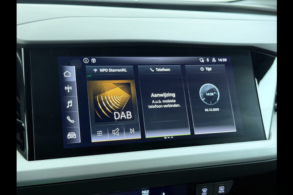 Audi Q4 e-tron 35 Launch Edition LED 20"LM Apple Carplay Android Auto Navi Audi Connect Ecc Audi Phone Box Stoelverwarming Pdc Cruise Control 55kWh Elek.Achterklep Privacy Glas E-sound luidspr v Keyless-Go Origineel Nederlandse Auto
