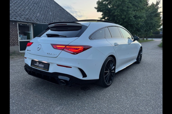 Mercedes-Benz CLA-Klasse Shooting Brake AMG 35 4MATIC Premium Plus PANO NIGHT LEER SFEER LED 51000KM!!!