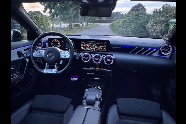Mercedes-Benz CLA-Klasse Shooting Brake AMG 35 4MATIC Premium Plus PANO NIGHT LEER SFEER LED 51000KM!!!