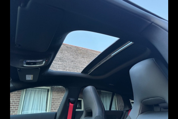 Mercedes-Benz CLA-Klasse Shooting Brake AMG 35 4MATIC Premium Plus PANO NIGHT LEER SFEER LED 51000KM!!!