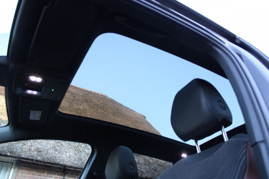 Volkswagen ID.4 Tech 77 kWh SOh 91% PANO CAMERA MASSAGE 126000KM!!!