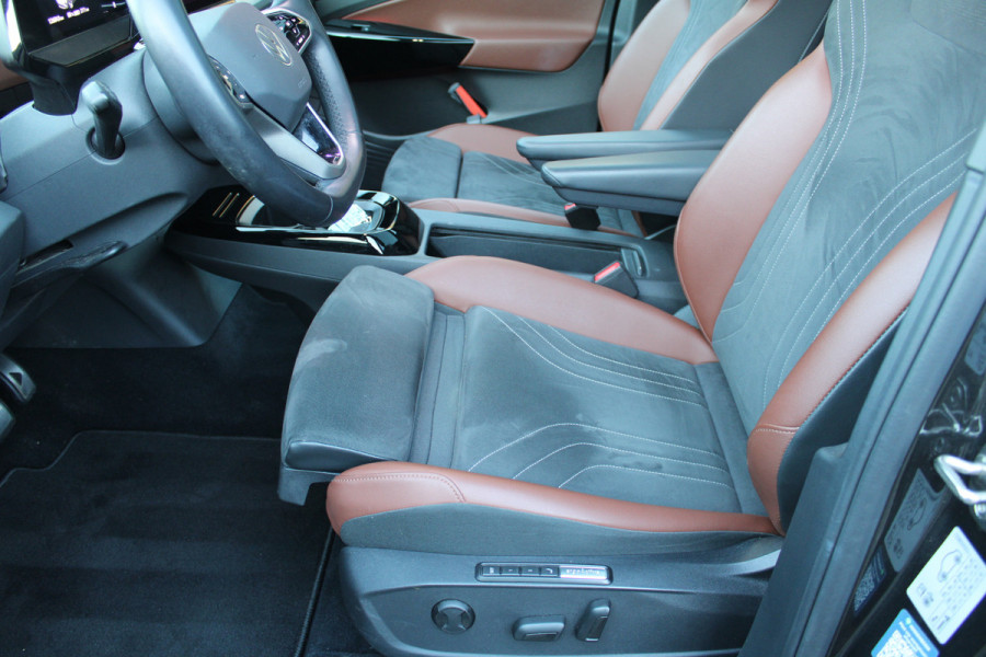 Volkswagen ID.4 Tech 77 kWh SOh 91% PANO CAMERA MASSAGE 126000KM!!!