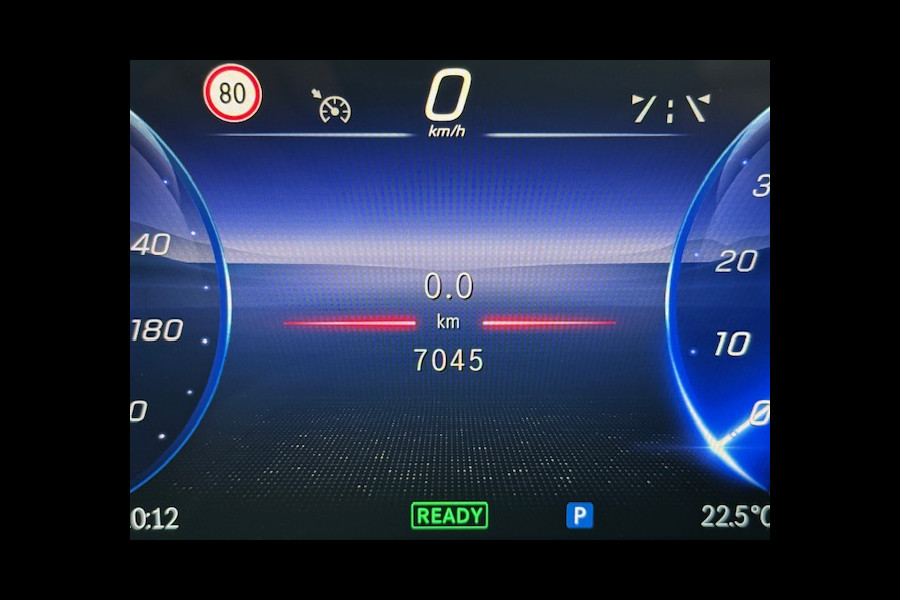 Mercedes-Benz EQB 350 4MATIC 71 kWh **VERKOCHT!!**