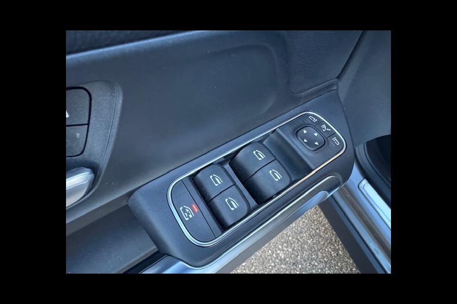 Mercedes-Benz EQB 350 4MATIC 71 kWh **VERKOCHT!!**