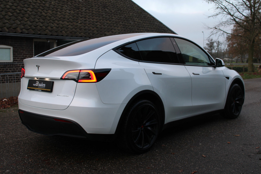 Tesla Model Y Long Range AWD **VERKOCHT!!**