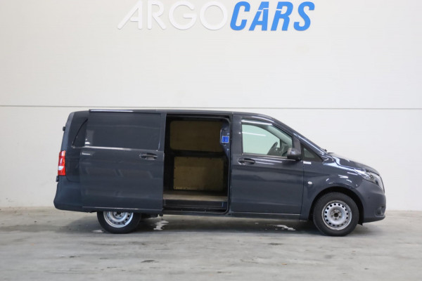 Mercedes-Benz Vito 114 CDI LANG AUT GRIJS CRUISE CONTROL CLIMA/AIRCO NAVI PDC TREKHAAK 3ZITS Lease v/a €88,- p.m. INRUIL MOGELIJK