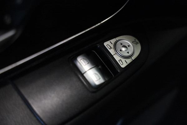 Mercedes-Benz Vito 114 CDI LANG AUT GRIJS CRUISE CONTROL CLIMA/AIRCO NAVI PDC TREKHAAK 3ZITS Lease v/a €88,- p.m. INRUIL MOGELIJK