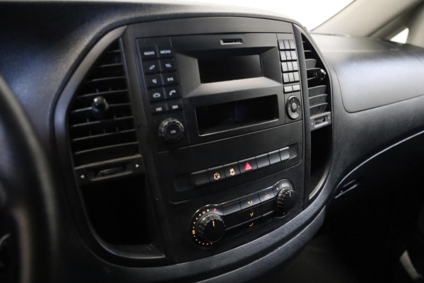 Mercedes-Benz Vito 114 CDI LANG AUT GRIJS CRUISE CONTROL CLIMA/AIRCO NAVI PDC TREKHAAK 3ZITS Lease v/a €88,- p.m. INRUIL MOGELIJK
