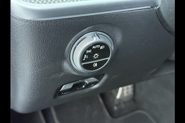 Mercedes-Benz C-Klasse 180 AMG Line | Memory Night