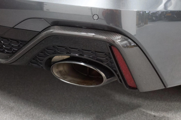 Audi RS7 Sportback 4.0 TFSI quattro 750+PK KERAMISCH/4-WIEL.B/3D B&O/VIRTUAL/SFEER/PANO/22"LMV/360/LINE/ACC/12 MDN GARANTIE!