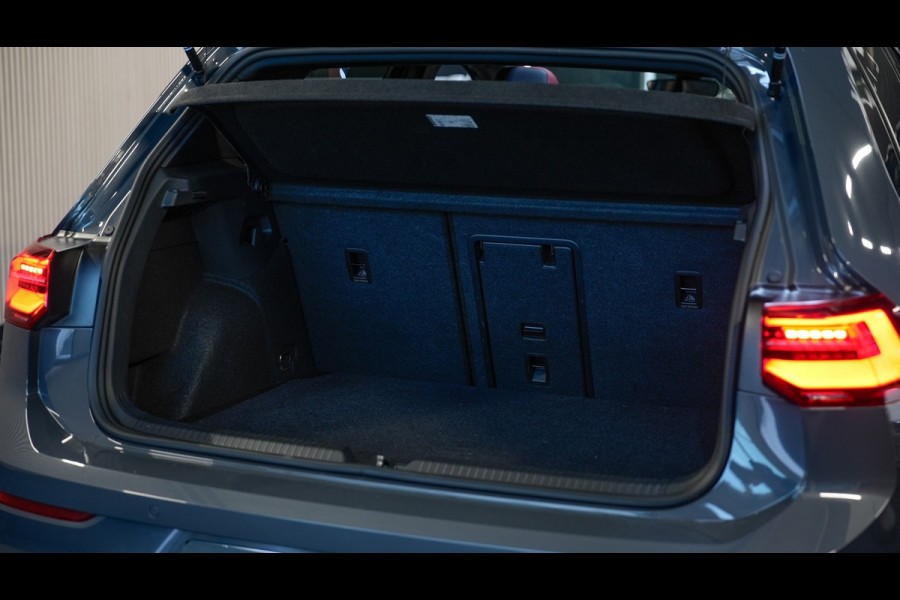 Volkswagen Golf 2.0 TSI GTI PANO/HARMAN KARDON/HUD/KEYLESS/MEMORY/DEALERONDERHOUDEN/STOELVERKOELING/CARPLAY/SFEERVERLICHTING/VOL!