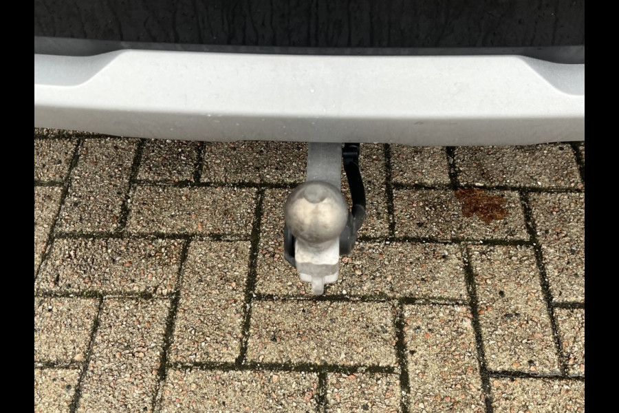 Ford Kuga 2.5 PHEV Active X TREKHAAK! PANODAK! WINTERPACK!