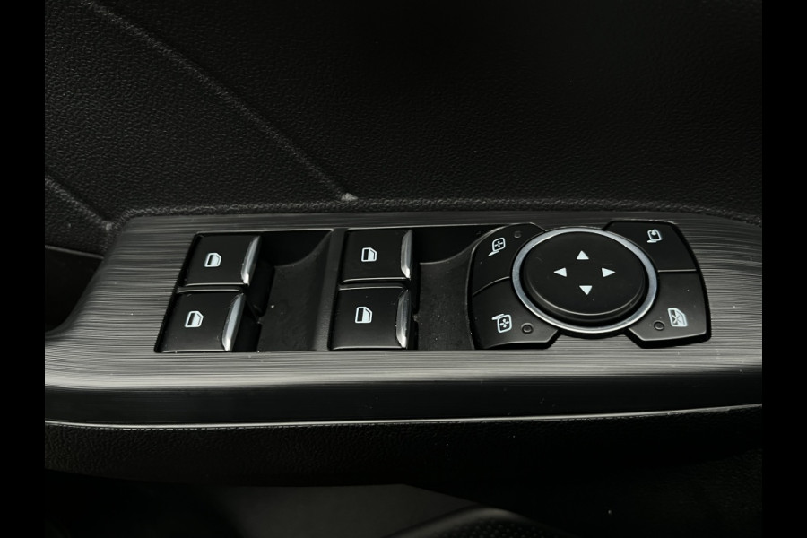 Ford Kuga 2.5 PHEV Active X TREKHAAK! PANODAK! WINTERPACK!