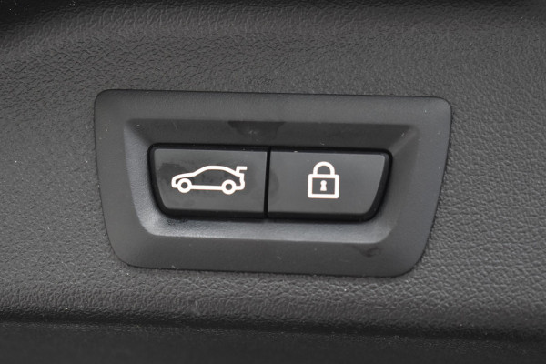 BMW X5 xDrive45e High Executive M HUD Pano Laser Stoelkoeling 360C