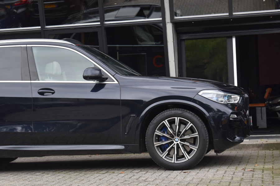 BMW X5 xDrive45e High Executive M HUD Pano Laser Stoelkoeling 360C