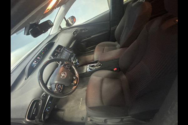 Toyota Prius 1.8 Hybrid Dynamic ECC, Navi, Stoelverwarming