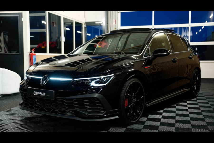 Volkswagen Golf 2.0 TSI GTI CLUBSPORT PANO/H&K/HUD/IQLIGHTS/BLINDSPOT/SFEERVERLICHTING/CARPLAY/300PK/BOMVOL!