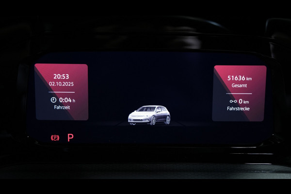 Volkswagen Golf 2.0 TSI GTI CLUBSPORT PANO/H&K/HUD/IQLIGHTS/BLINDSPOT/SFEERVERLICHTING/CARPLAY/300PK/BOMVOL!