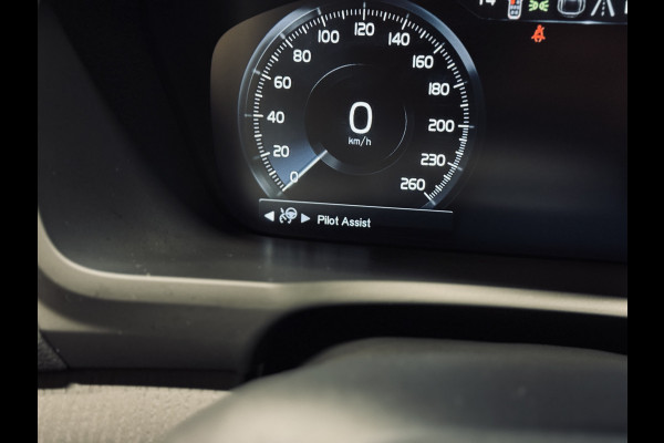 Volvo XC90 T8 Recharge AWD Inscription Exclusive | 22" | Panorama | B&W | Luchtv. | Trekhaak