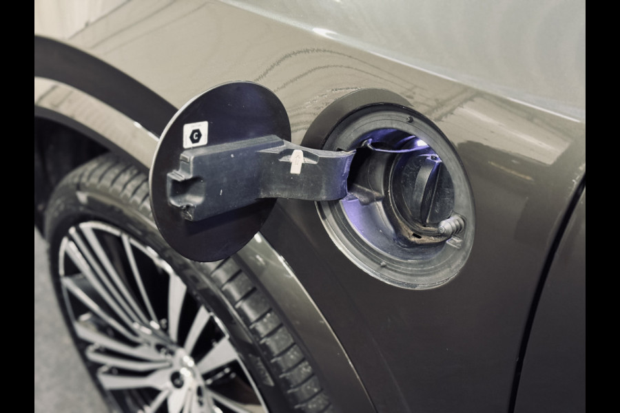 Volvo XC90 T8 Recharge AWD Inscription Exclusive | 22" | Panorama | B&W | Luchtv. | Trekhaak
