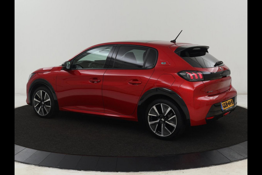 Peugeot e-208 EV GT Pack 50 kWh | Panoramadak | Stoelverwarming | Adaptive cruise | Camera | Carplay | Alcantara | Full LED | Climate control | Keyless | DAB | Parkeerhulp