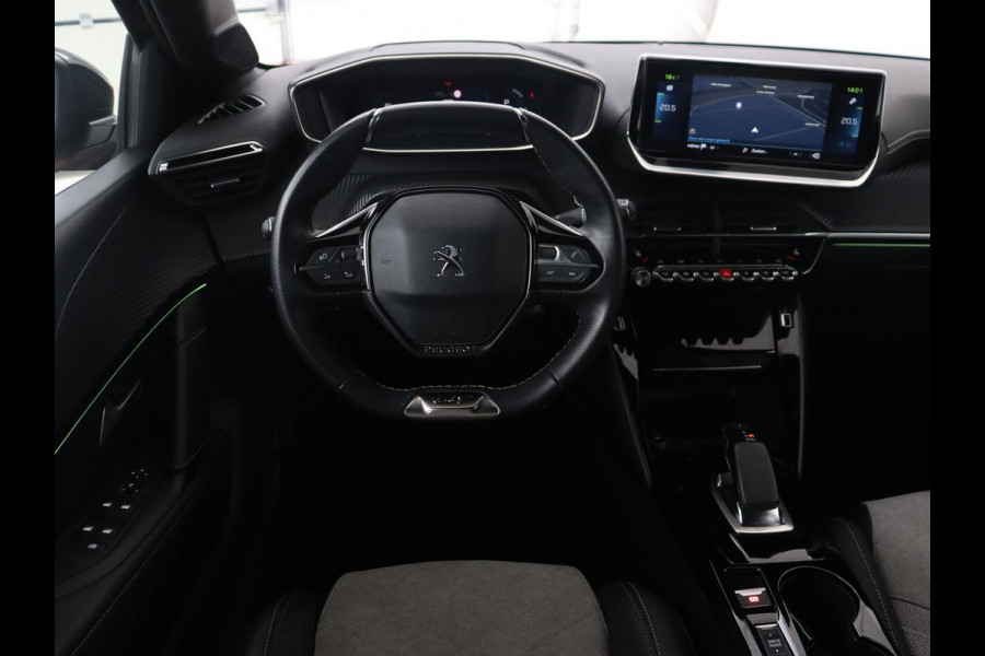 Peugeot e-208 EV GT Pack 50 kWh | Panoramadak | Stoelverwarming | Adaptive cruise | Camera | Carplay | Alcantara | Full LED | Climate control | Keyless | DAB | Parkeerhulp