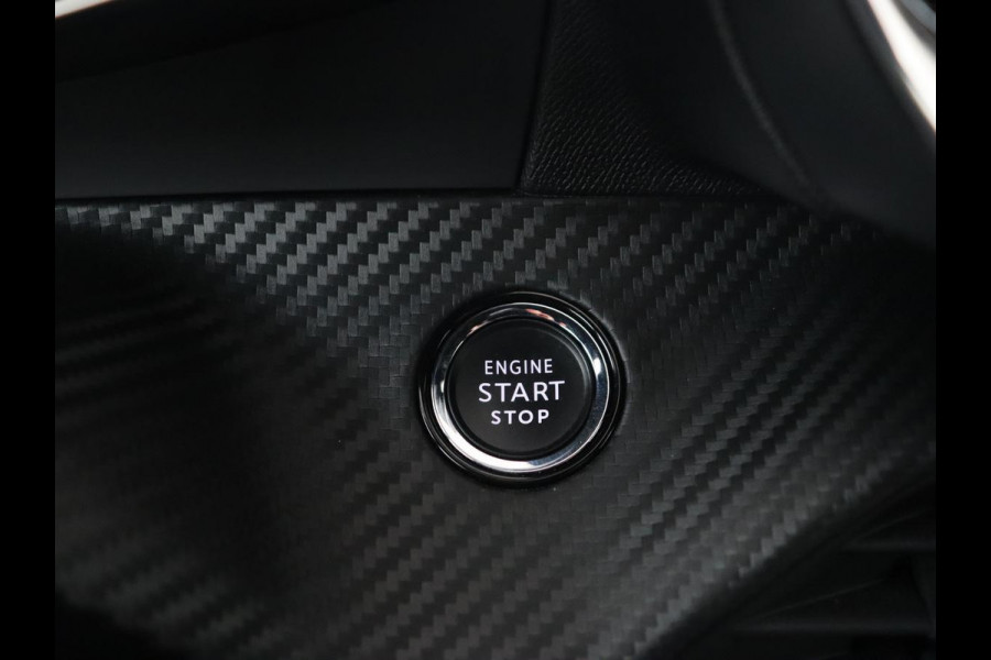 Peugeot e-208 EV GT Pack 50 kWh | Panoramadak | Stoelverwarming | Adaptive cruise | Camera | Carplay | Alcantara | Full LED | Climate control | Keyless | DAB | Parkeerhulp