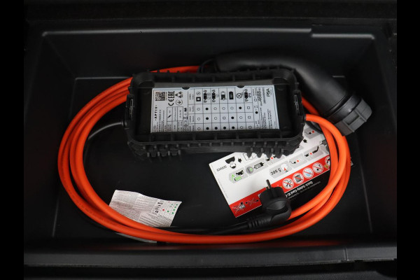 Citroën C5 Aircross 1.6 Plug-in Hybrid 225 Business | Adaptive cruise | Camera | Carplay | Half leder | Climate control | DAB | Digital Cockpit | Parkeerhulp | Full LED | PHEV | Plug In