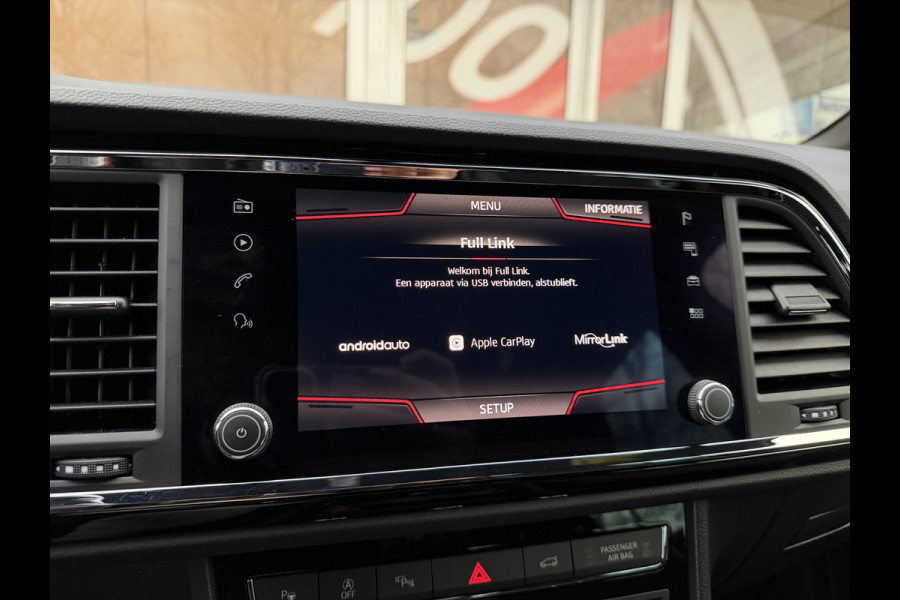 Seat Ateca 1.5 TSI FR Business Intense / Automaat / 360 camera / Beats soundsystem / Parkeerhulp /