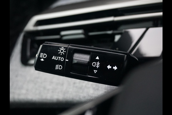 Peugeot 3008 1.6 plug-in Hybrid 195 Allure